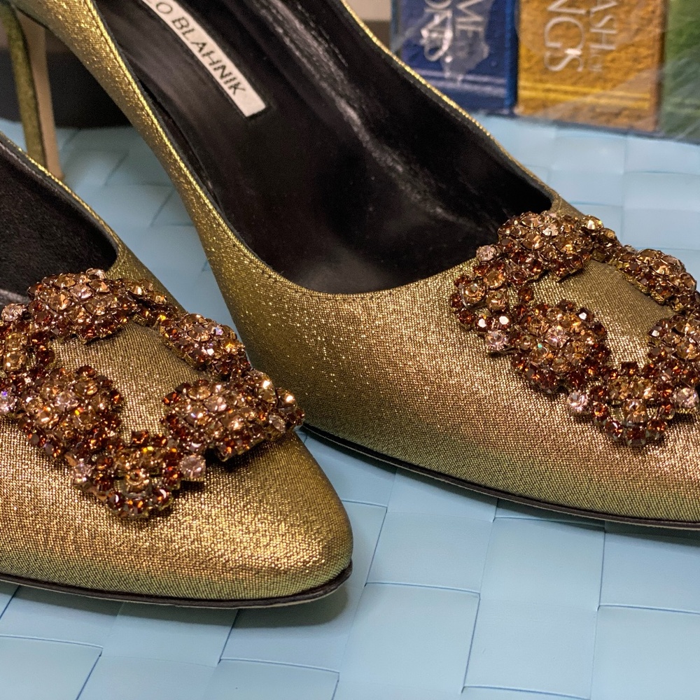 Manolo Blahnik, 41, Hangisi Glitter 90